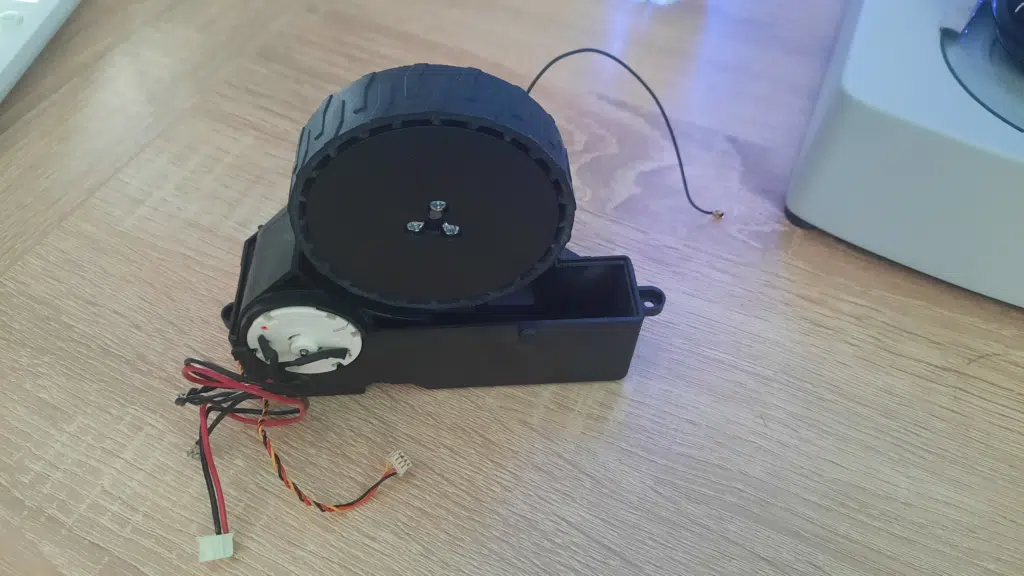 Akıllı Robot Süpürgelerin Tekerlek Arızaları 1 | İnceleriz Bilinçli Tüketici Rehberi: Tarafsız Ürün, Yapay Zeka ve Teknoloji İncelemeleri image 11