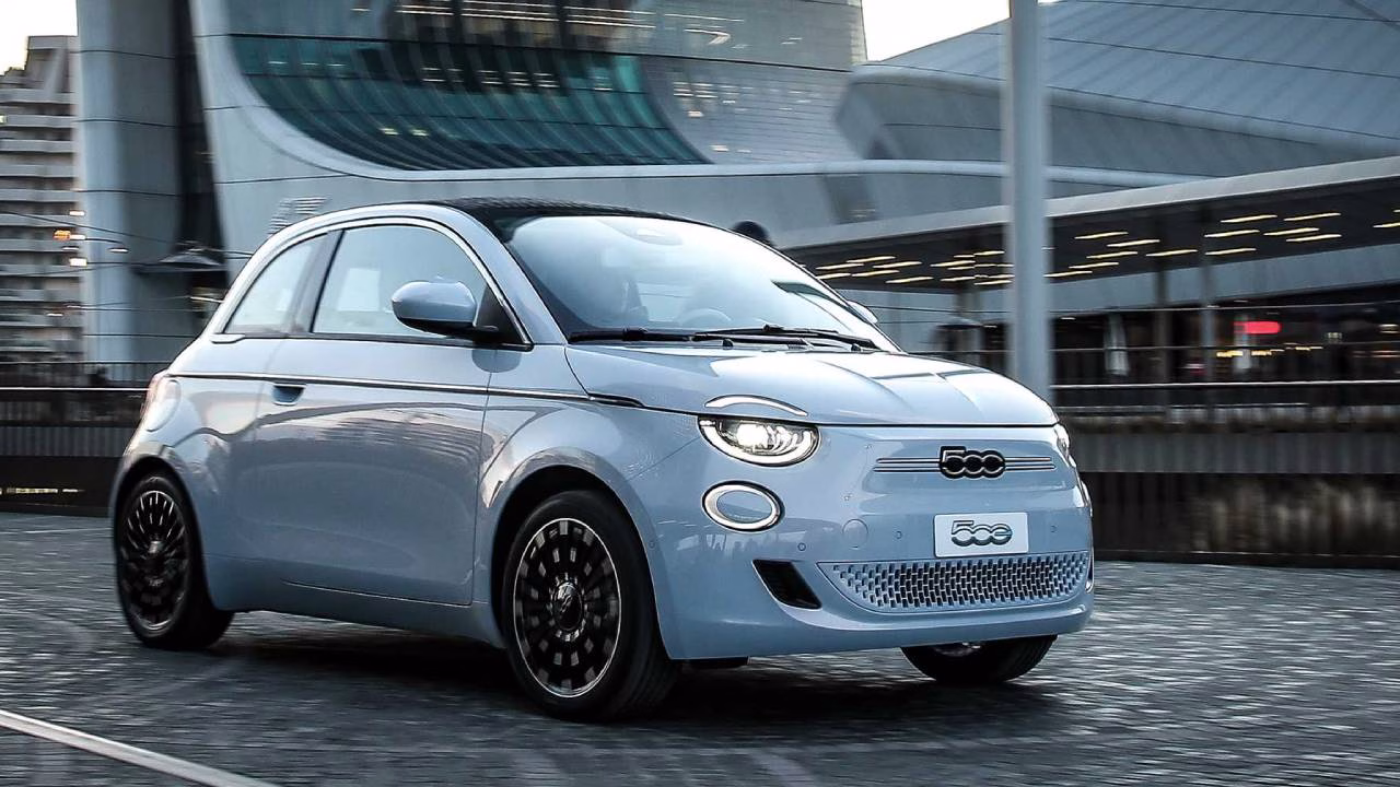 FIAT 500 Artık Benzinli